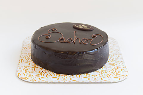 cannoleria-sicialiana-sacher-torte-roma